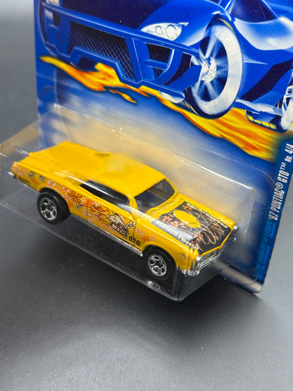 HOT WHEELS - 67 PONTIAC GTO (2001) - HW HIPPIE MOBILES 4/4