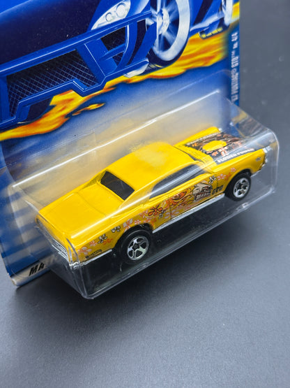 HOT WHEELS - 67 PONTIAC GTO (2001) - HW HIPPIE MOBILES 4/4