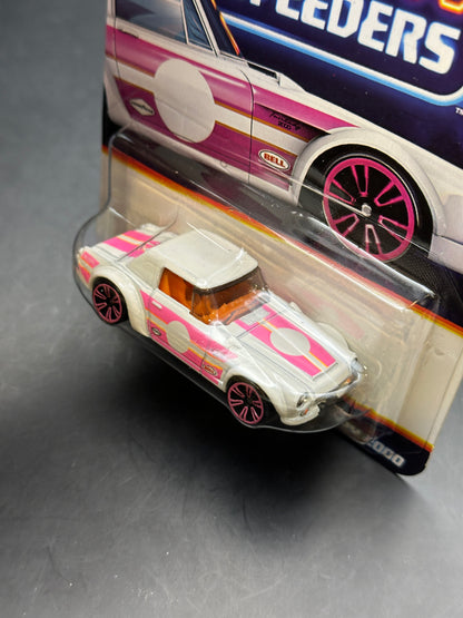 HOT WHEELS - DATSUN FAIRLADY 2000 (2025) - NEON SPEEDERS SERIES 5/8