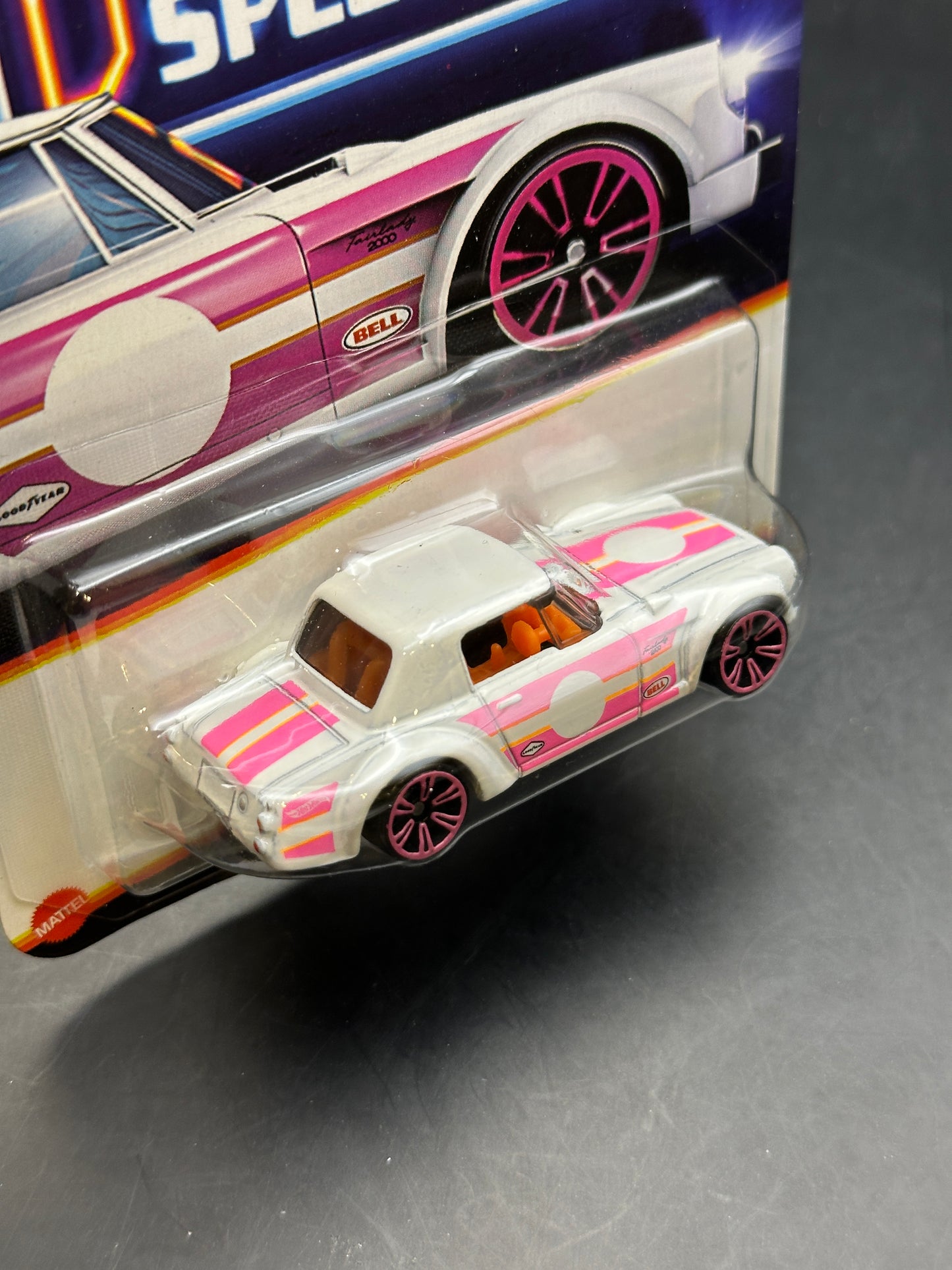 HOT WHEELS - DATSUN FAIRLADY 2000 (2025) - NEON SPEEDERS SERIES 5/8