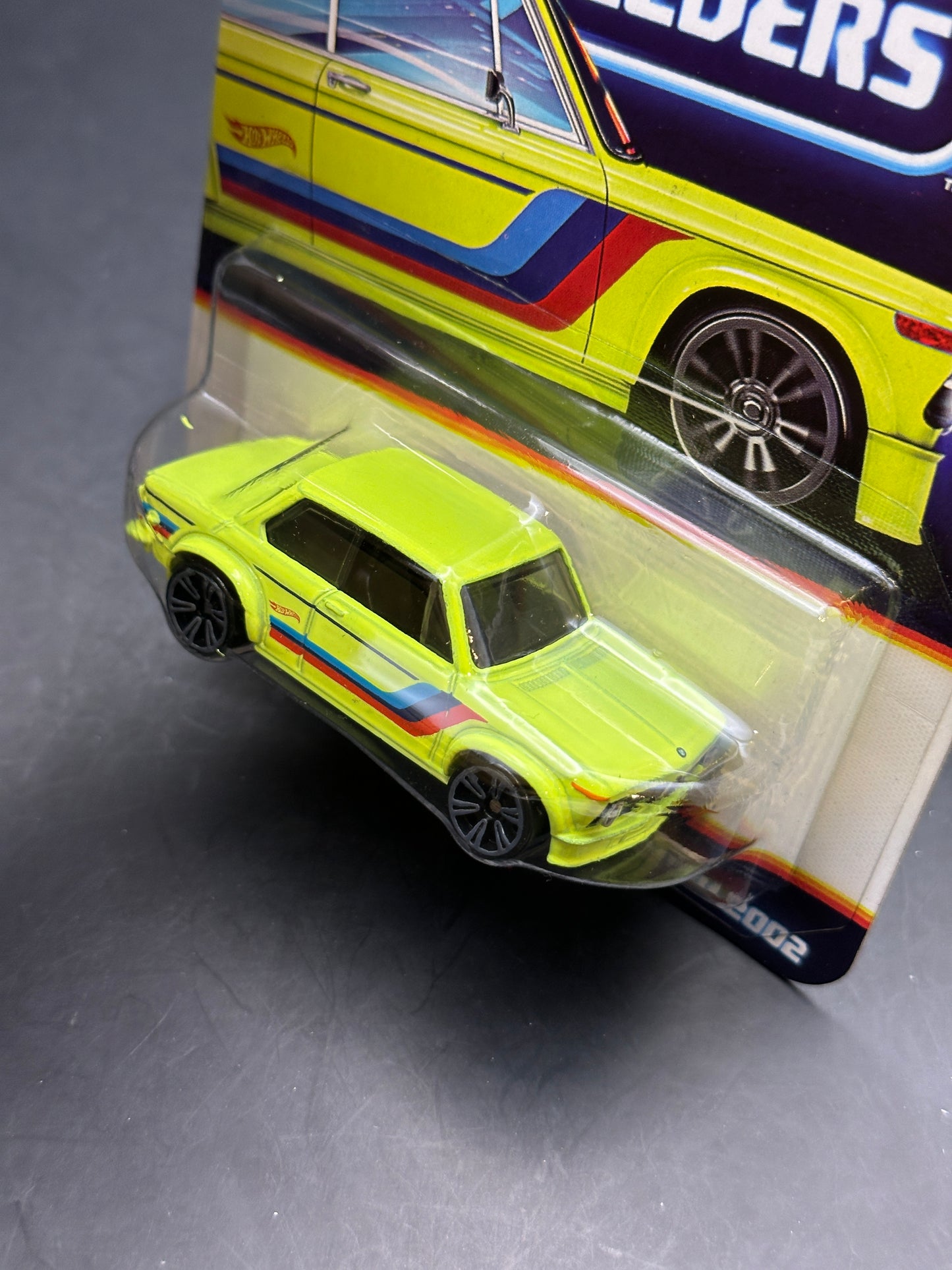 HOT WHEELS - BMW 2002 (2025) - NEON SPEEDERS SERIES 8/8