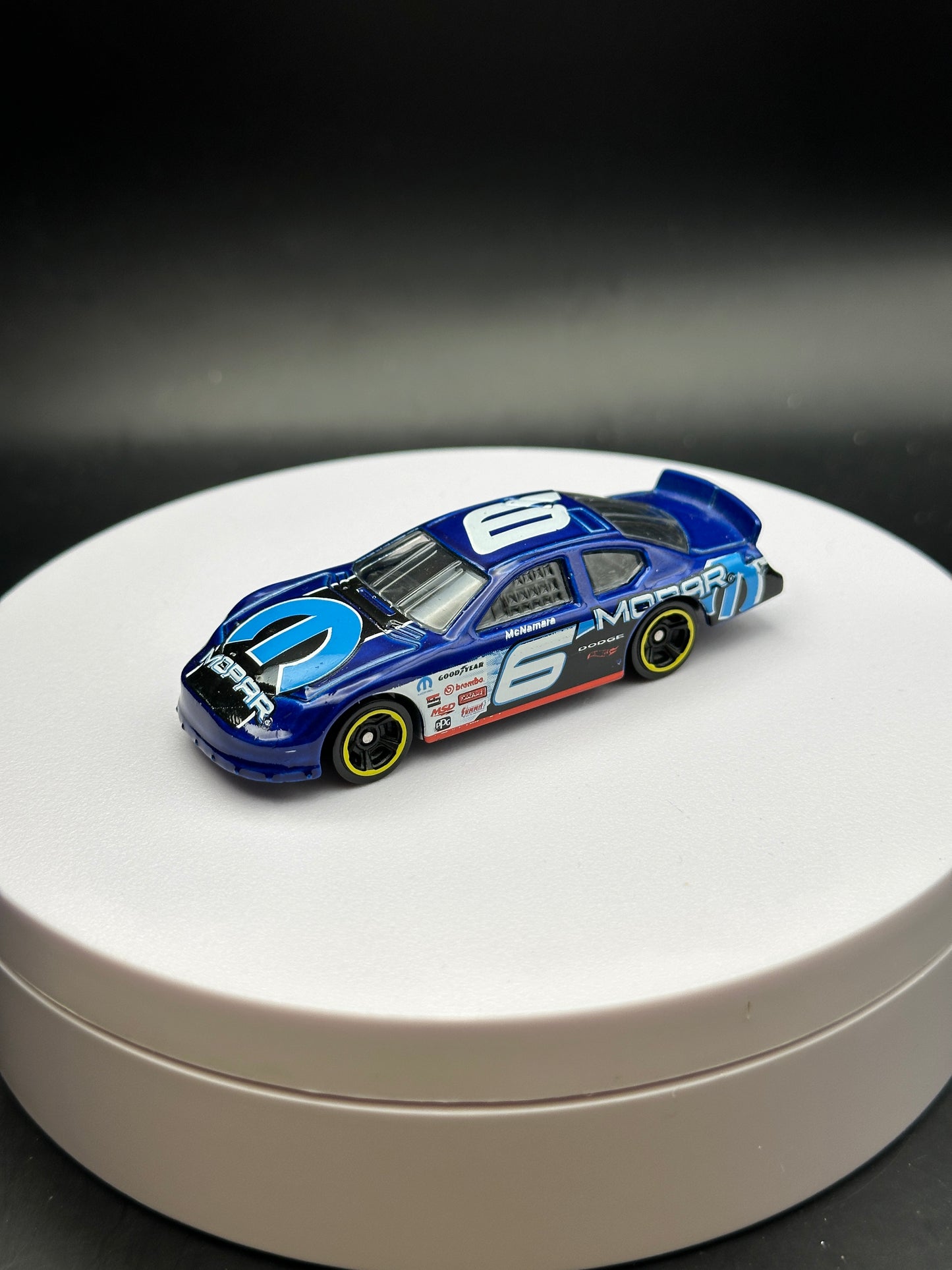 HOT WHEELS - DODGE CHARGER STOCK CAR (2019) - HW RACE DAY 5/10