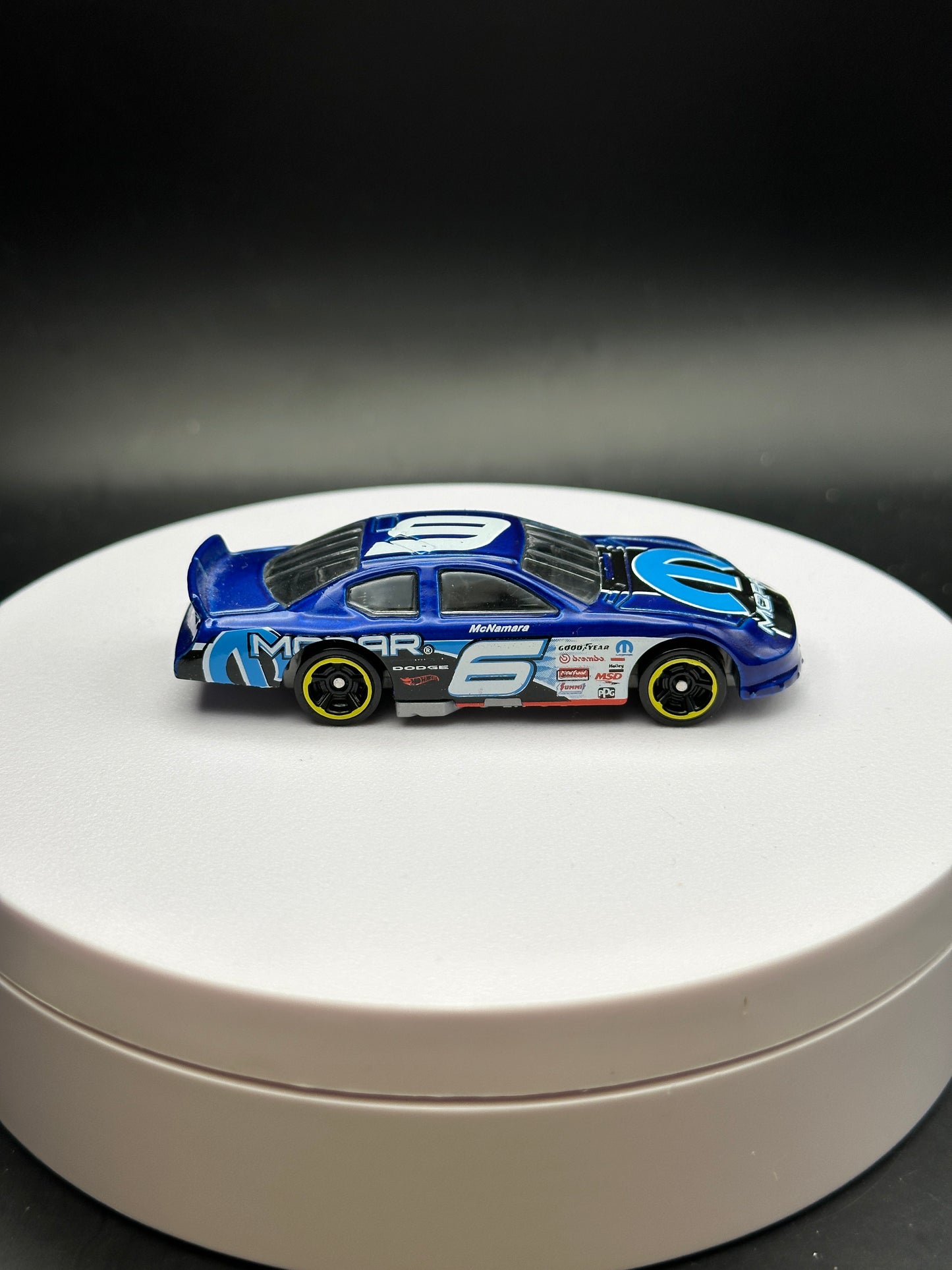 HOT WHEELS - DODGE CHARGER STOCK CAR (2019) - HW RACE DAY 5/10