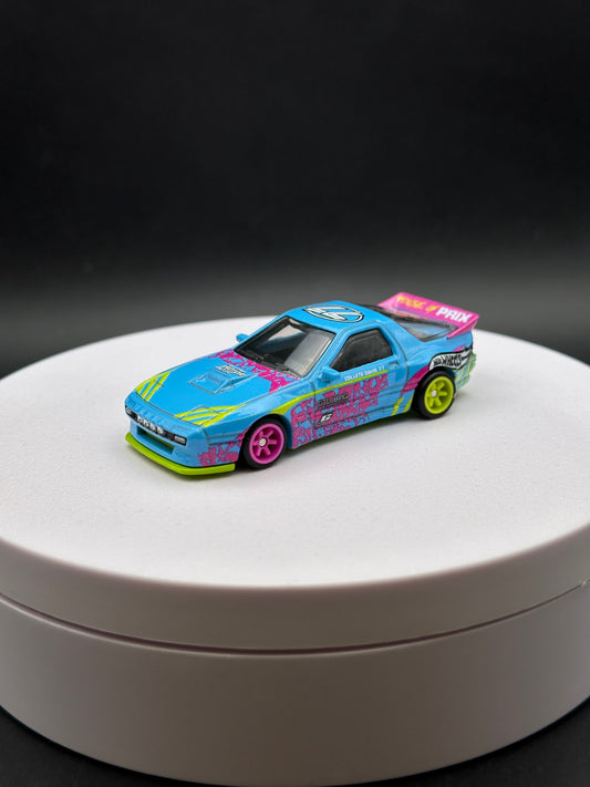 HOT WHEELS - MAZDA RX7 FC PANDEM (2025) - CAR CULTURE - SILHOUETTES 4/5 - LOOSE