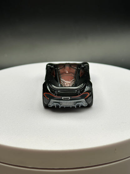 HOT WHEELS - MCLAREN P1 (2017) - HW THEN AND NOW 8/10 - LOOSE