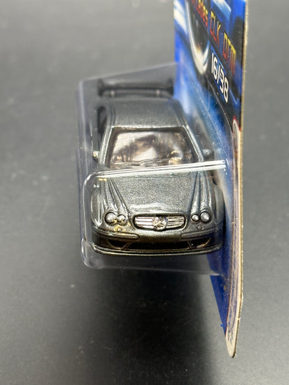 HOT WHEELS - AMG MERCEDES CLK DTM - (2006) - HW 2006 FIRST EDITIONS 16/38