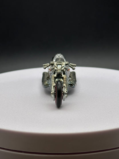 HOT WHEELS - AIRY 8 (2005) - 2005 FIRST EDITIONS REALISTIX 4/20 - LOOSE
