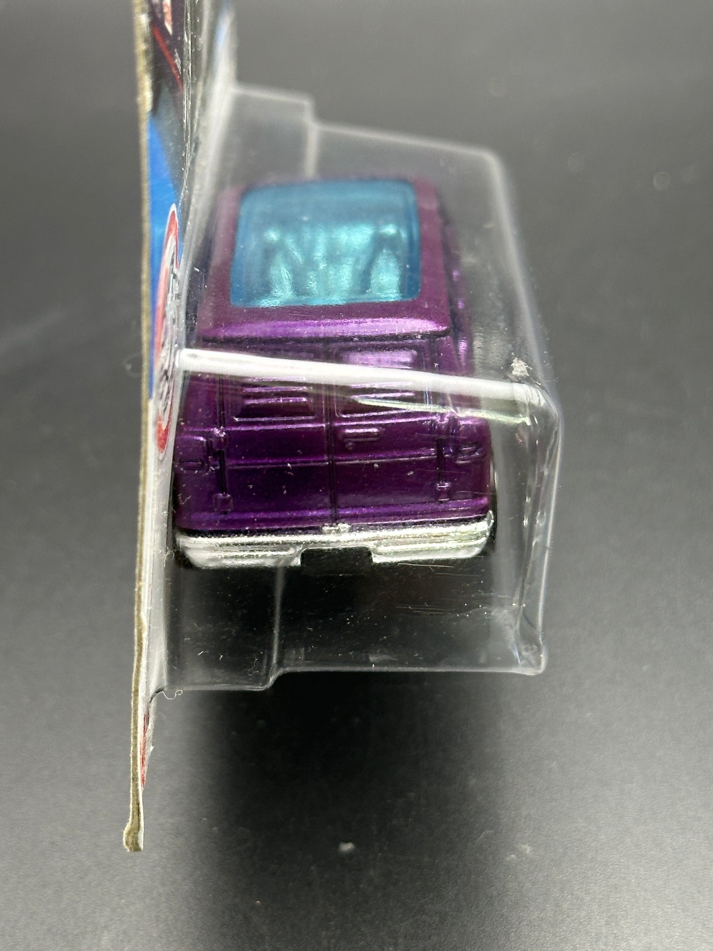 HOT WHEELS - DODGE VAN (2022) - HW METRO 6/10