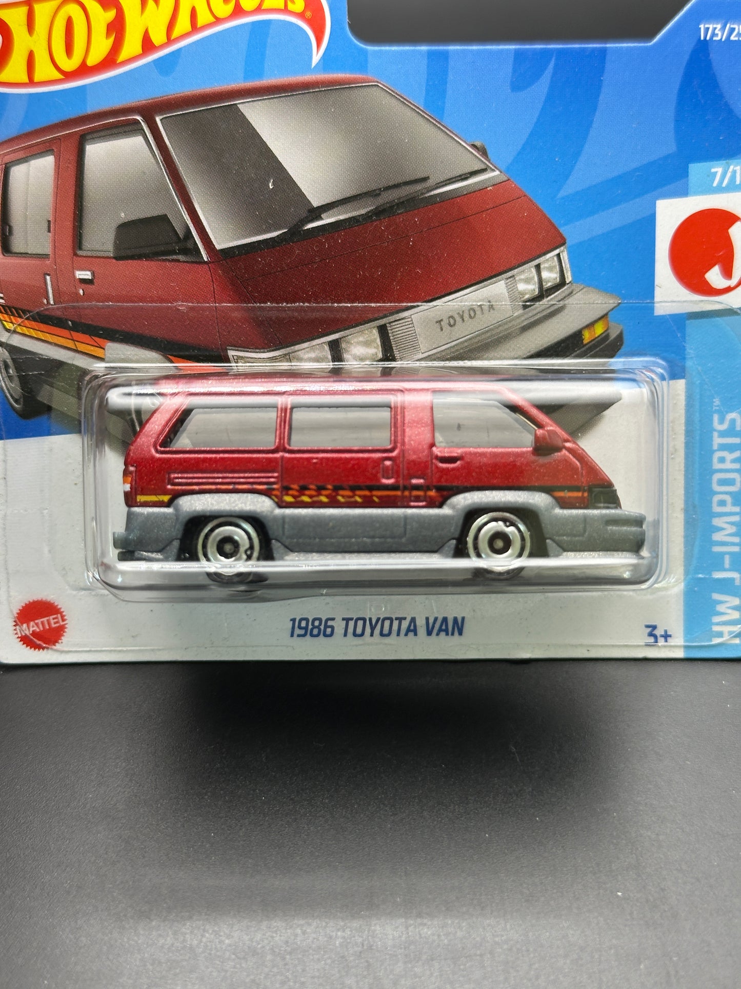 HOT WHEELS - 1986 TOYOTA VAN (2022) - HW J-IMPORTS 7/10
