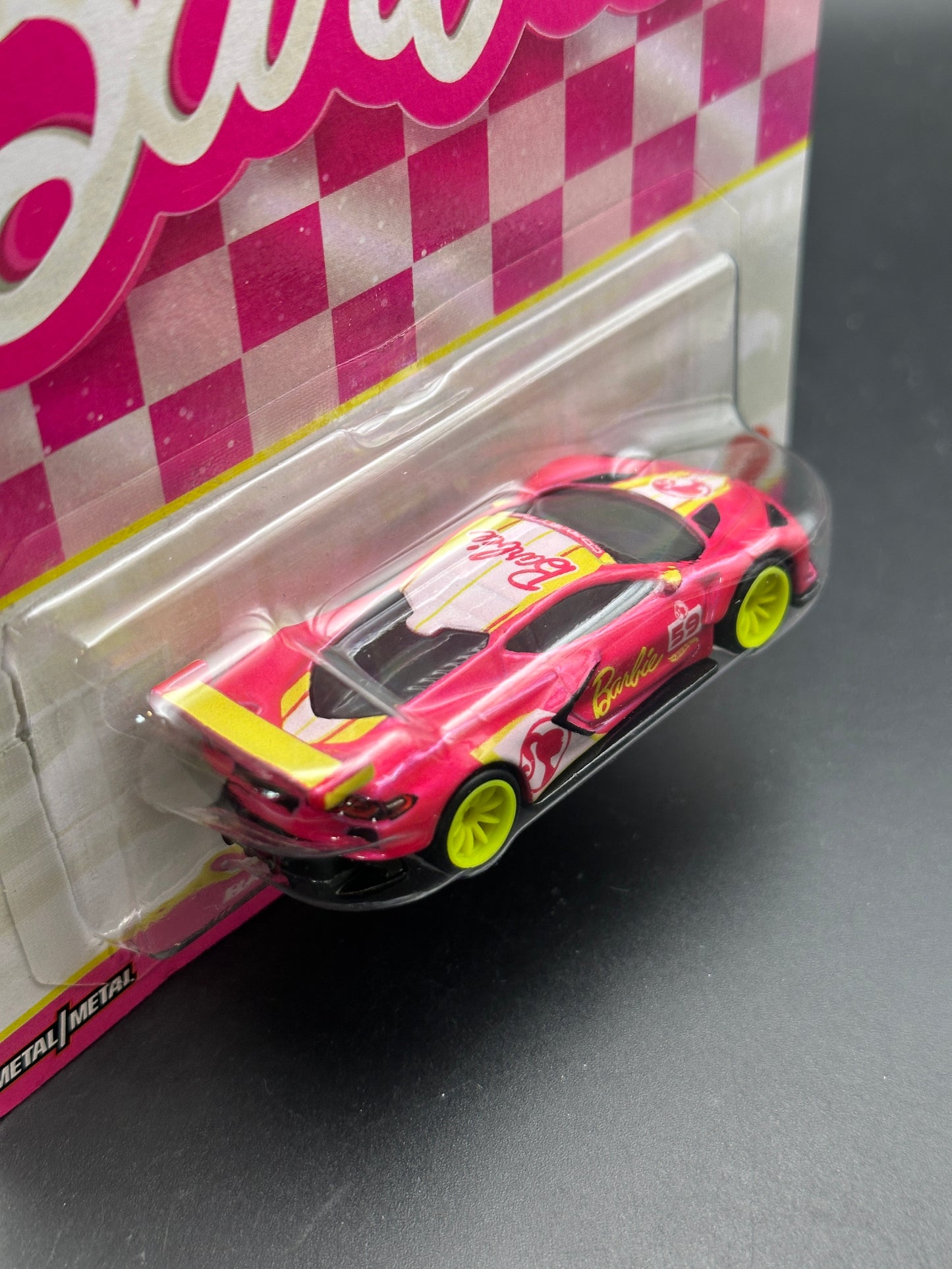 HOT WHEELS - BARBIE 65th CORVETTE C8.R (2024) - BARBIE - POP CULTURE