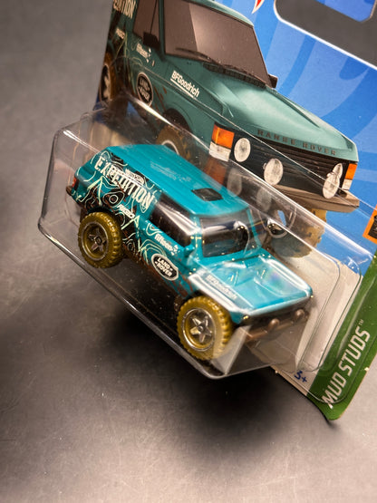 HOT WHEELS - RANGE ROVER CLASSIC (2022) - HW MUD STUDS 4/5