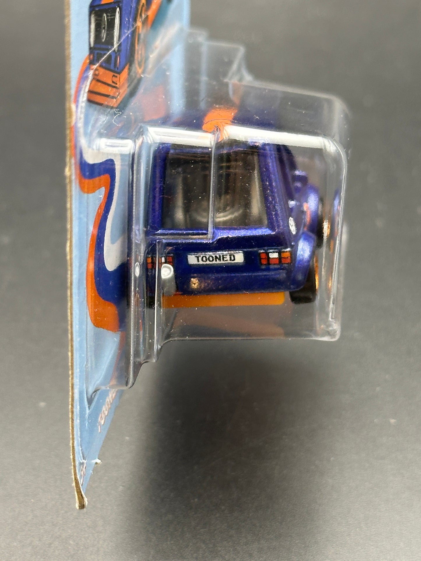HOT WHEELS - TOONED VOLKSWAGEN GOLF MK1 (2025) - HW TOONED GULF SERIES 1/5