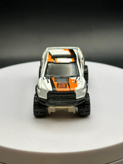 HOT WHEELS - 17 FORD F 150 RAPTOR (2018) - HW HOT TRUCKS 6/10 - LOOSE