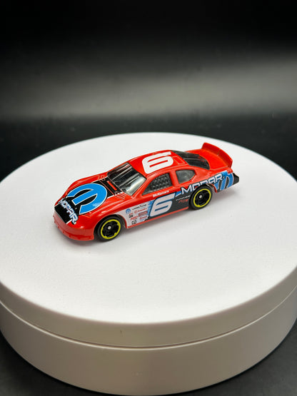 HOT WHEELS - DODGE CHARGER STOCK CAR (2019) - HW RACE DAY 5/10