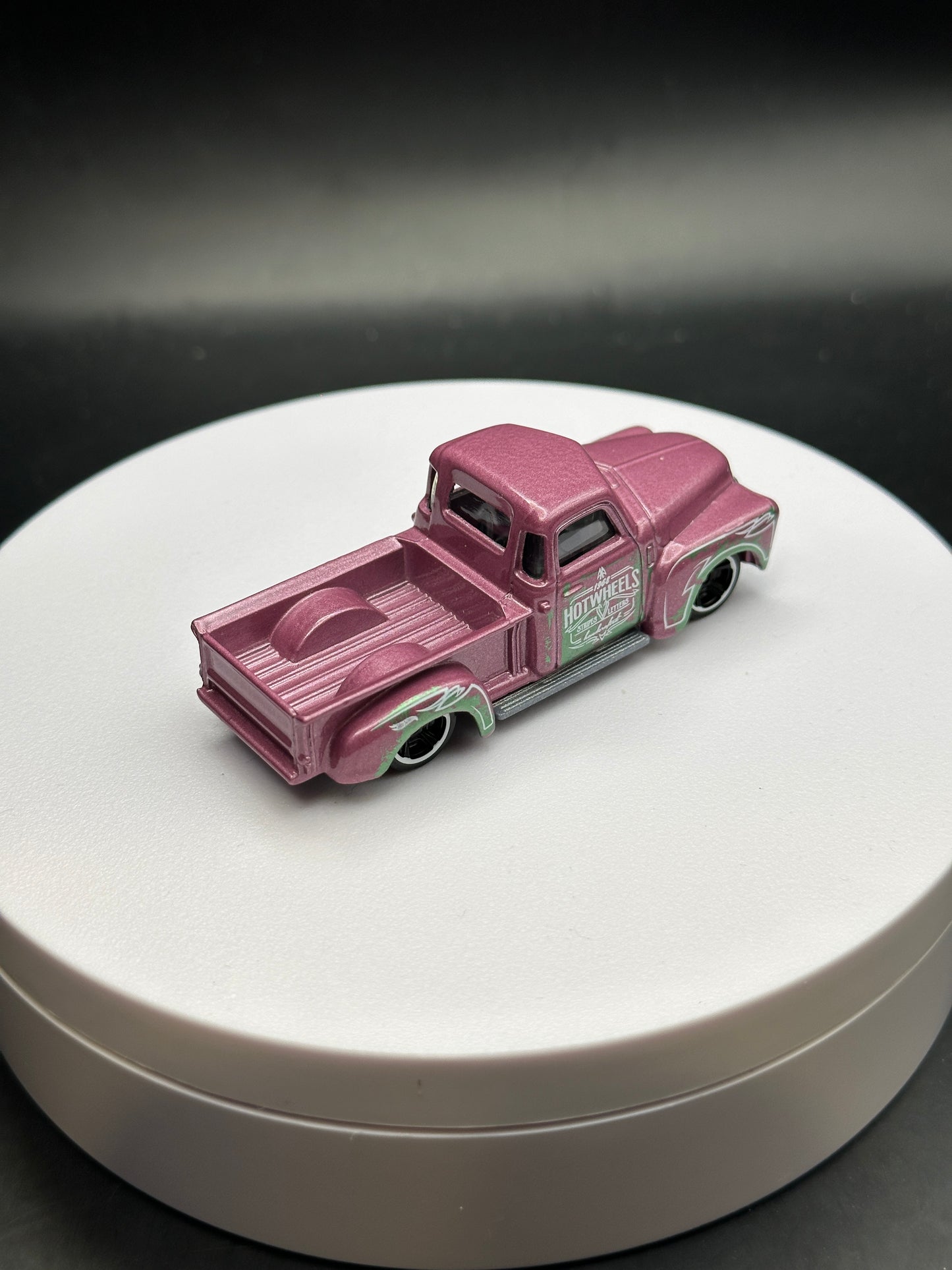 HOT WHEELS - 52 CHEVY (2018) - HW METRO 4/10 - LOOSE