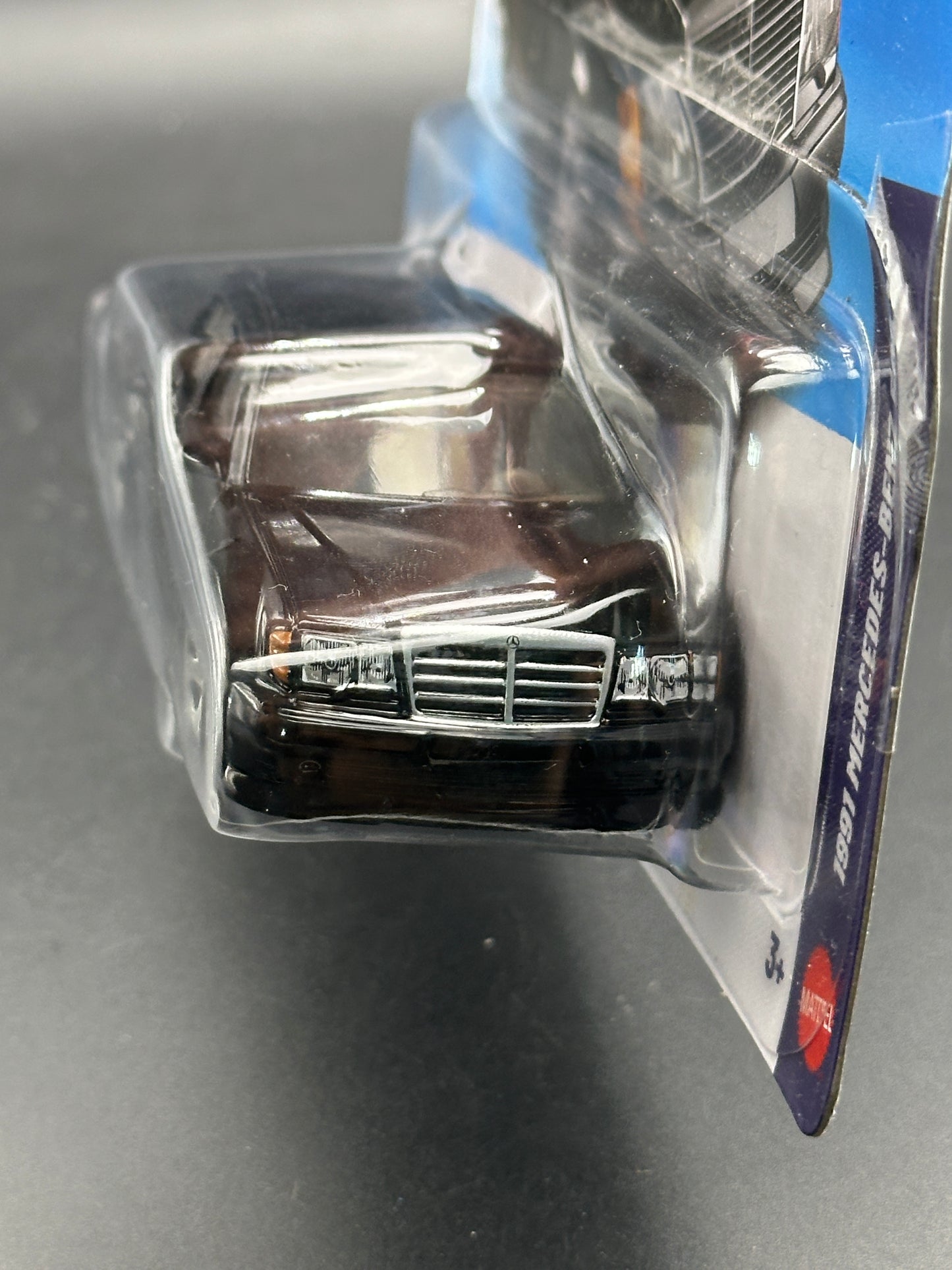 HOT WHEELS XL - 1991 MERCEDES BENZ 500 E 10/24 (2026) - 1:43 SCALE
