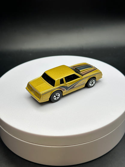 HOT WHEELS - 86 MONTE CARLO SS (2019) - THROWBACK SERIES 4/8 - LOOSE