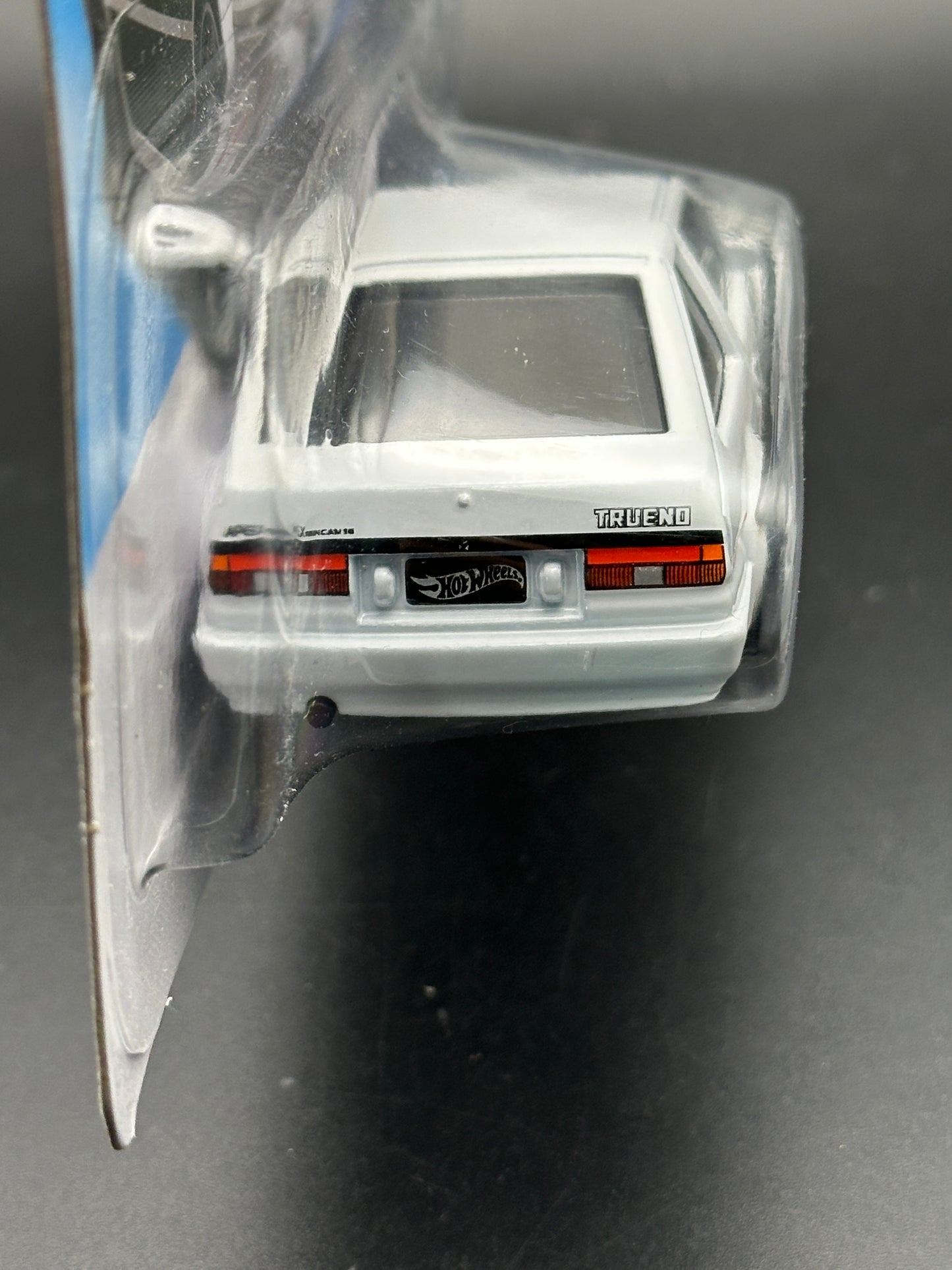 HOT WHEELS XL - 1987 TOYOTA AE86 SPRINTER TRUENO 15/24 (2026) - 1:43 SCALE