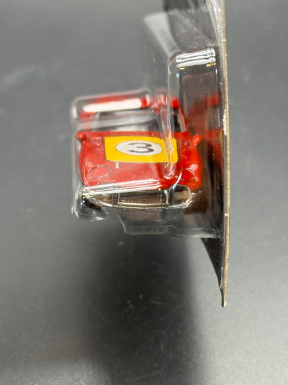 HOT WHEELS - TOYOTA 2000GT (2024) - VINTAGE RACING CLUB 2/5