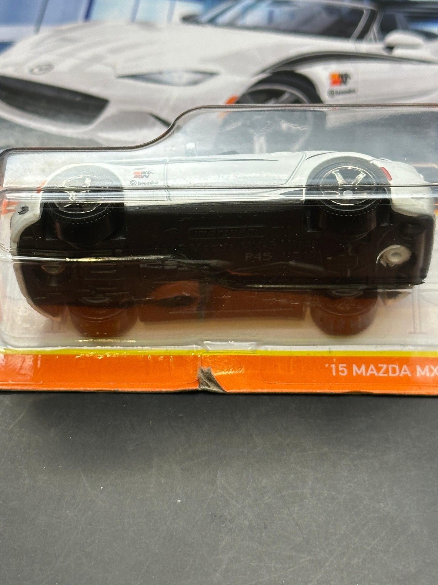 MATCHBOX - 15 MAZDA MX5 MIATA - MATCHBOX DIECAST 61/102