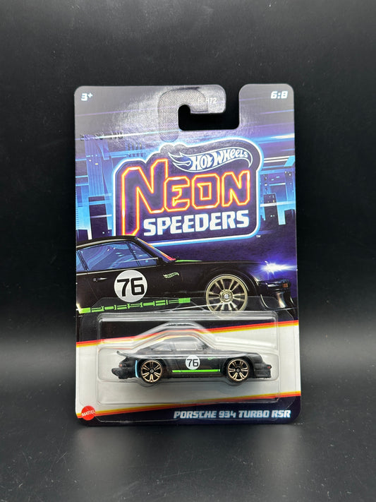 HOT WHEELS - PORSCHE 934 TURBO RSR (2025) - NEON SPEEDERS SERIES 6/8