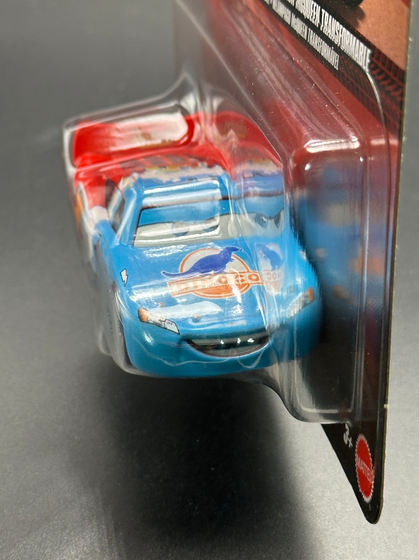 DISNEY PIXAR CARS - TRANSFORMING LIGHTNING MCQUEEN - CARS - DIECAST