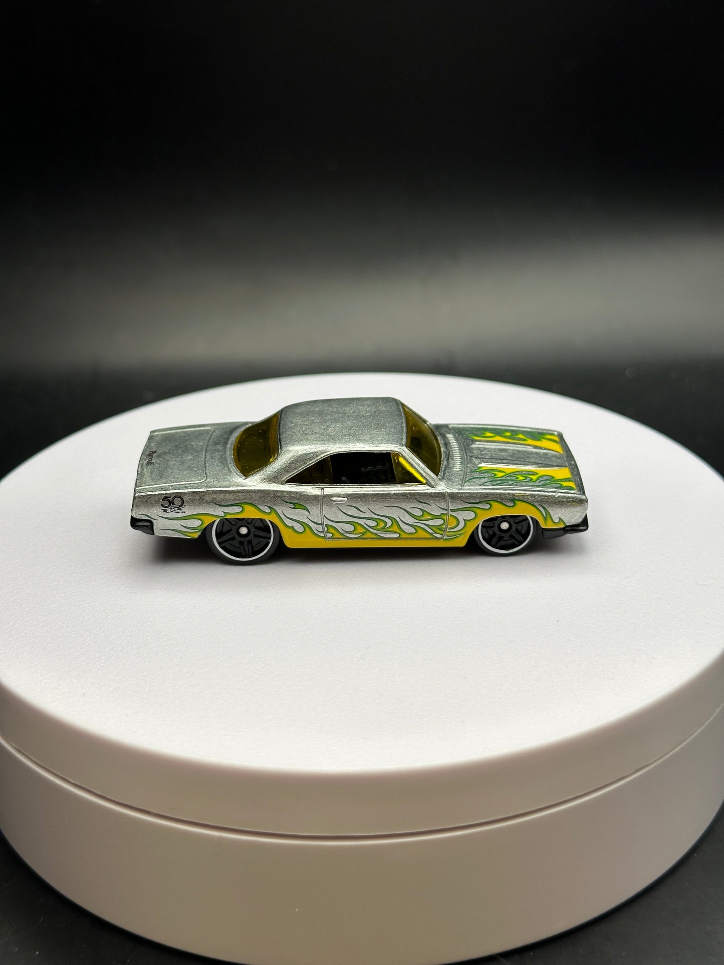 HOT WHEELS - 68 PLYMOUTH BARRACUDA FORMULA S (2018) - SILVER SERIES - 50th ANNIVERSARY ZAMAC FLAMES SERIES 3/8