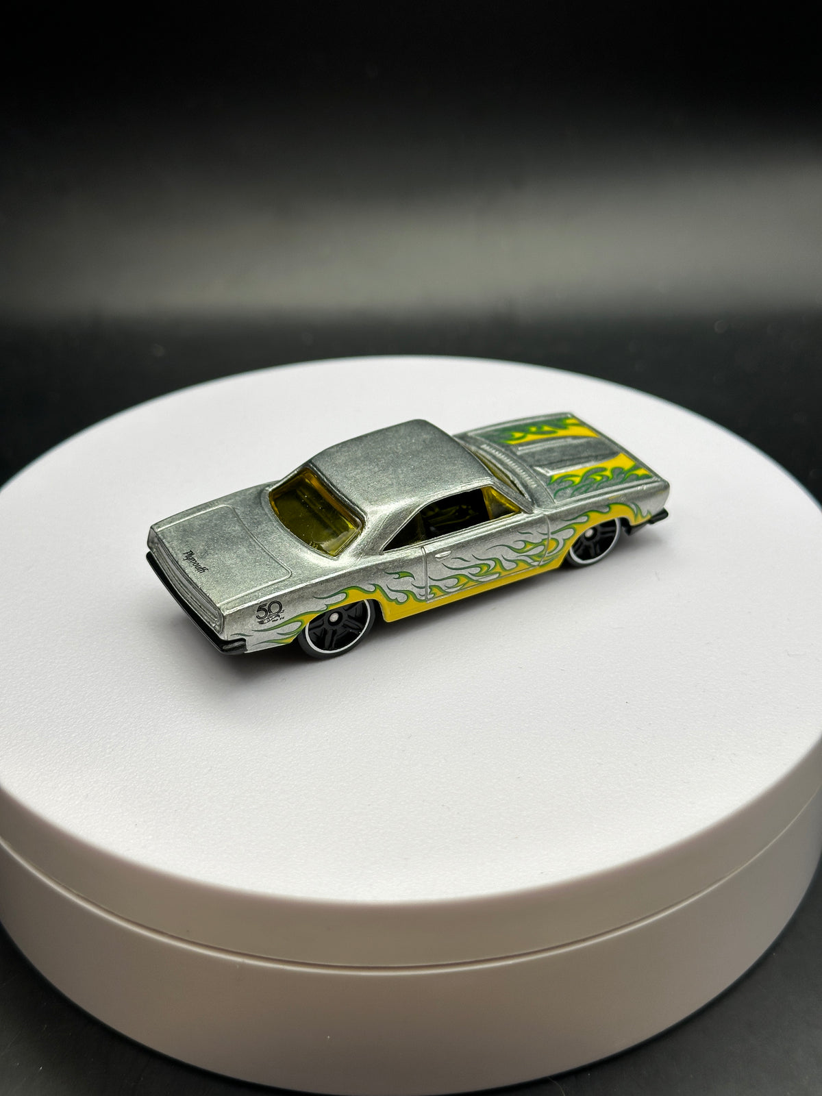 HOT WHEELS - 68 PLYMOUTH BARRACUDA FORMULA S (2018) - SILVER SERIES - 50th ANNIVERSARY ZAMAC FLAMES SERIES 3/8