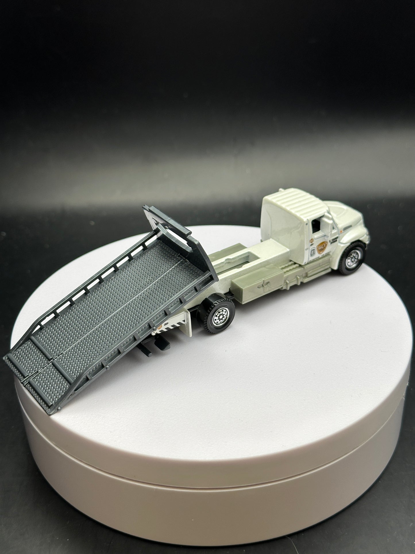 MATCHBOX WORKING RIGS - INTERNATIONAL DURASTAR - DIECAST - LOOSE