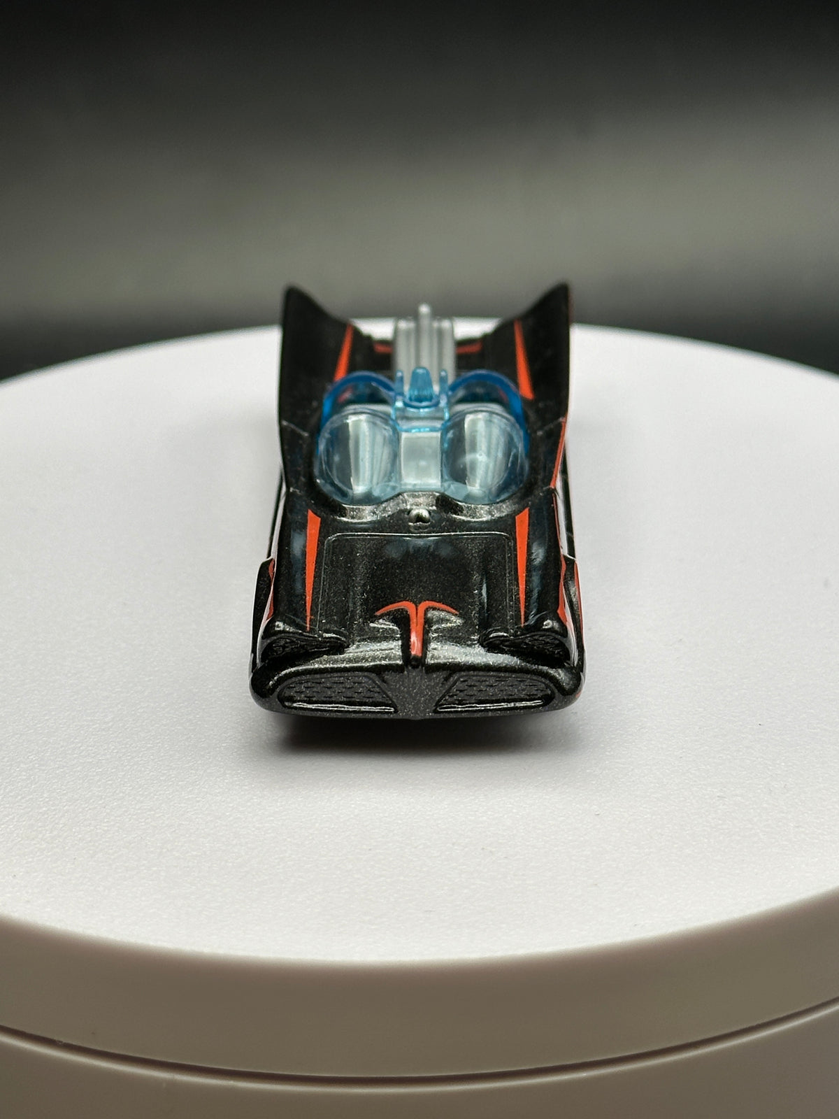 HOT WHEELS - TV SERIES BATMOBILE (2018) - HW BATMAN 5/5 - LOOSE