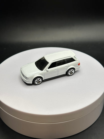 HOT WHEELS - 94 AUDI AVANT RS2 (2025) - HW 70s VS 90s 2/10 - LOOSE