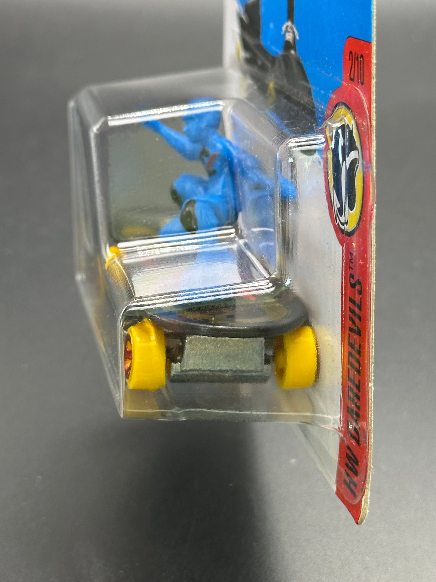 HOT WHEELS - SKATE BRIGADE (2016) - HW DAREDEVILS 2/10