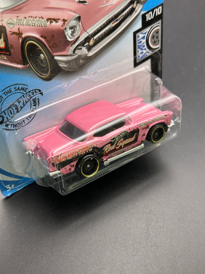 HOT WHEELS - 57 CHEVY (2020) - HW ROD SQUAD 10/10