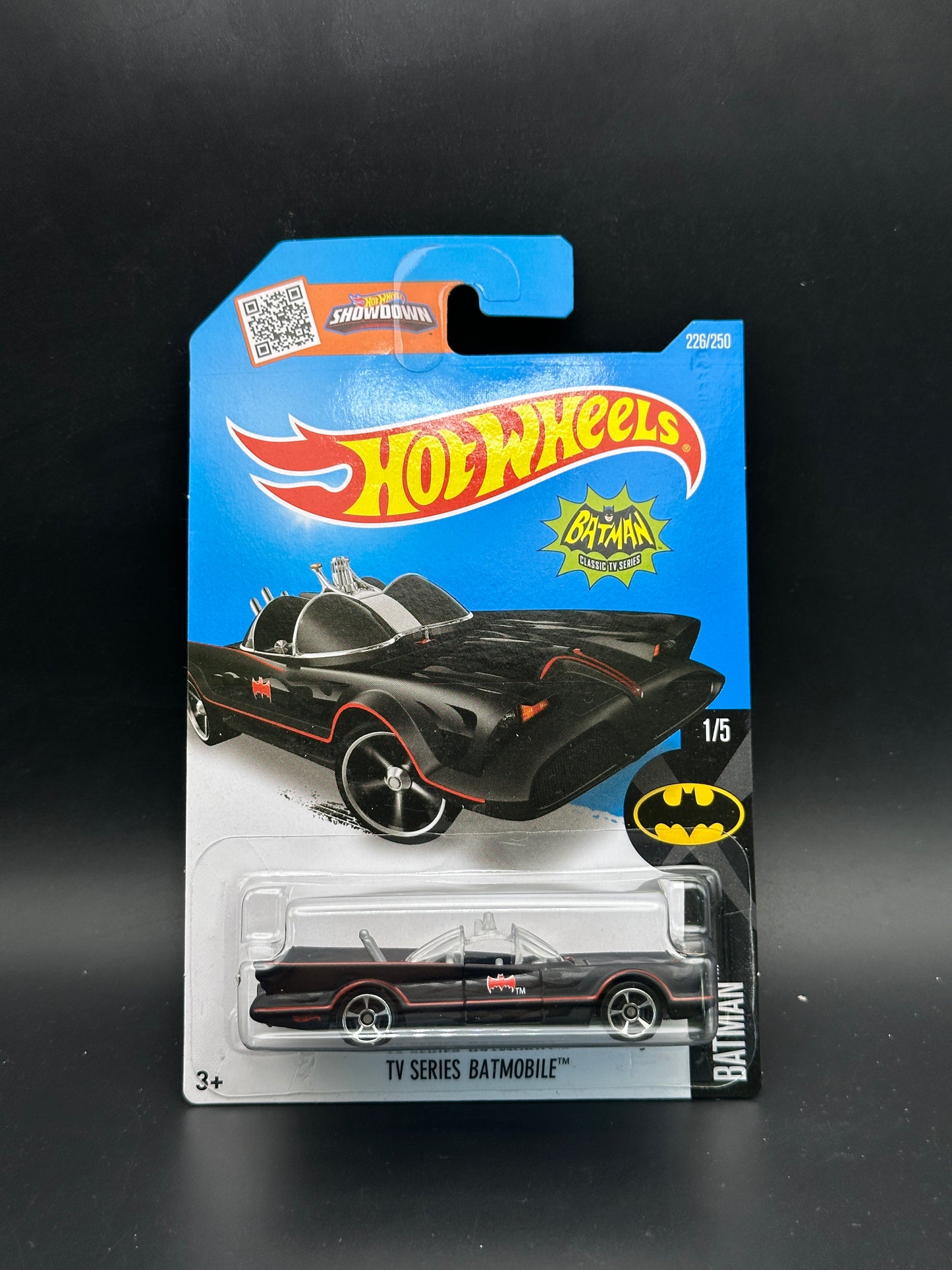 HOT WHEELS - TV SERIES BATMOBILE (2015) - HW BATMAN 1/5