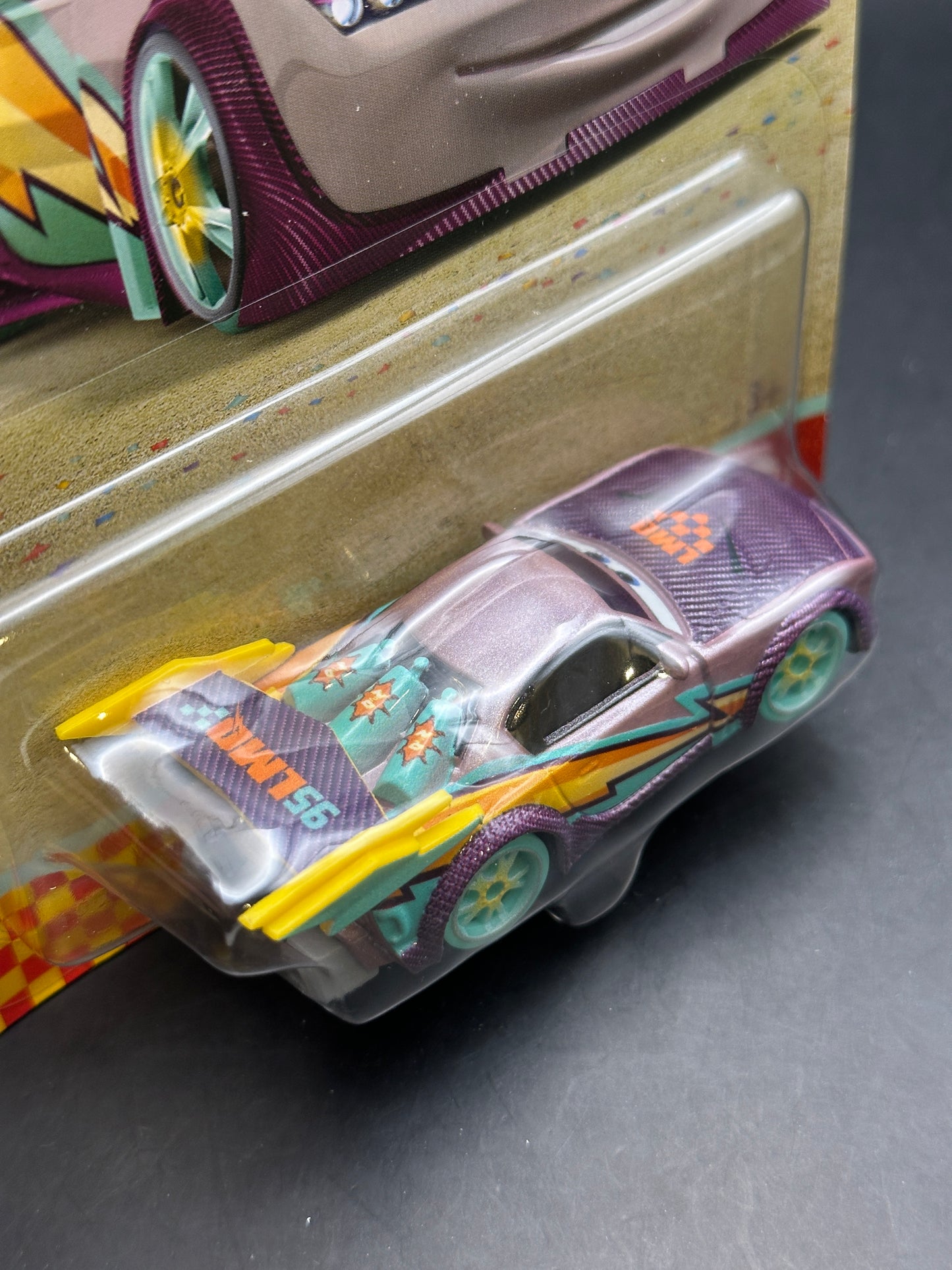 DISNEY PIXAR CARS 20th ANNIVERSARY - BOOST - RACE TO CELEBRATE - DIECAST