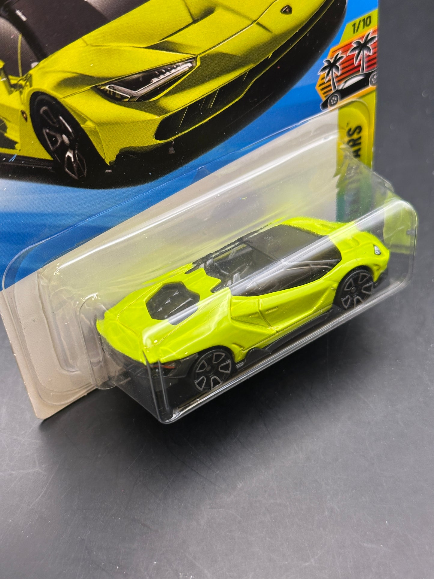HOT WHEELS - 16 LAMBORGHINI CENTENARIO ROADSTER (2026) - HW EXOTIC CARS 1/10