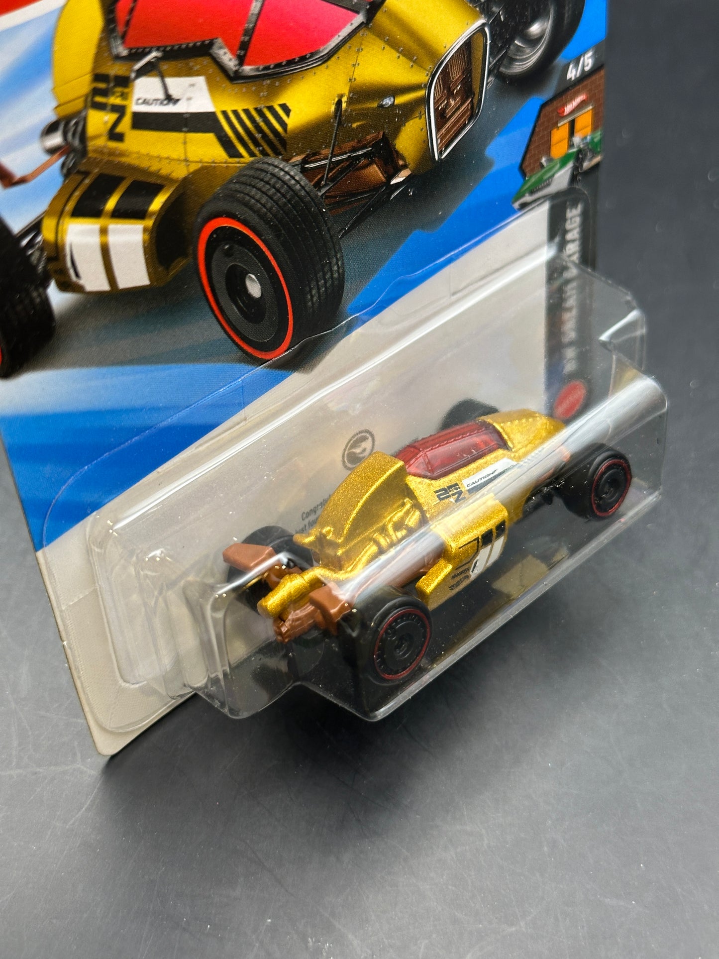 HOT WHEELS - 2 JET Z (2026) - TREASURE HUNT - HW DREAM GARAGE 4/5