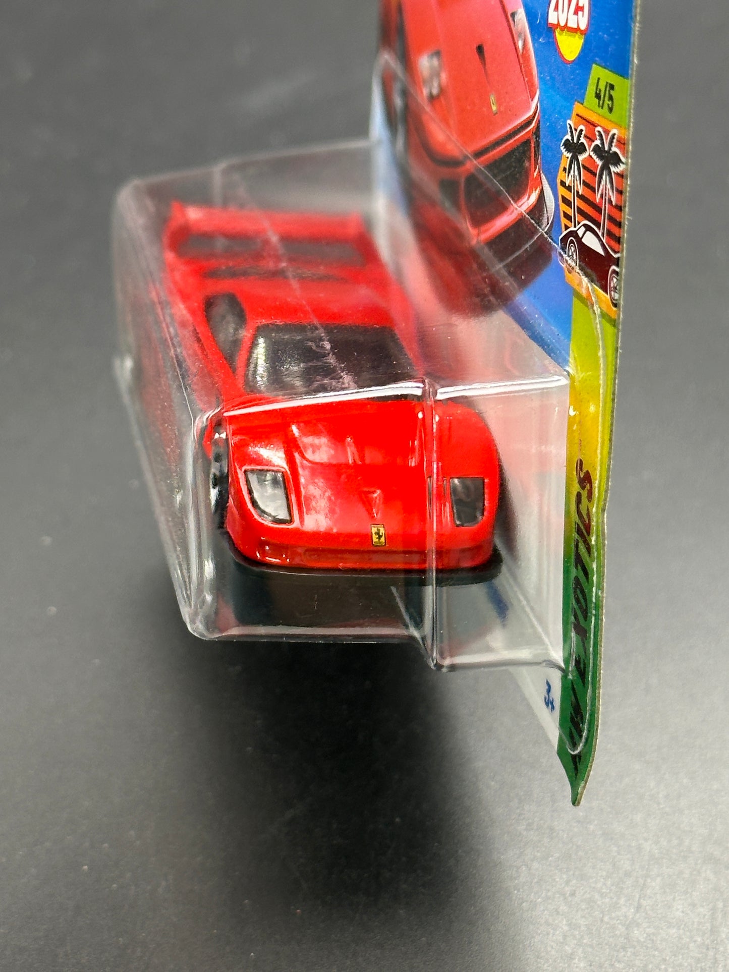 HOT WHEELS - FERRARI F40 COMPETIZIONE (2025) - HW EXOTICS 4/5