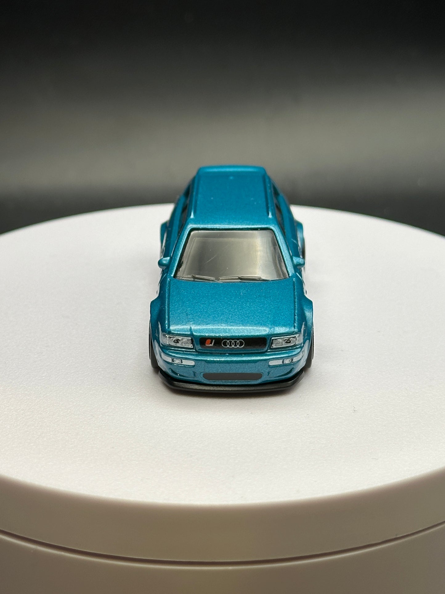 HOT WHEELS - 94 AUDI AVANT RS2 (2024) - FACTORY FRESH 9/10 - LOOSE