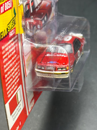 JOHNNY LIGHTNING - 1986 FORD THUNDERBIRD STOCK CAR