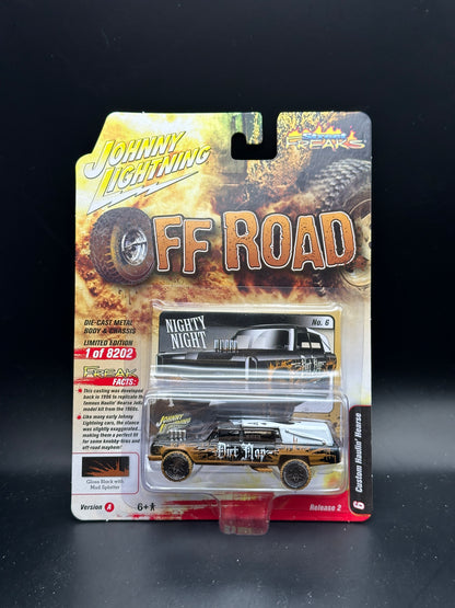 JOHNNY LIGHTNING - CUSTOM HAULIN HEARSE