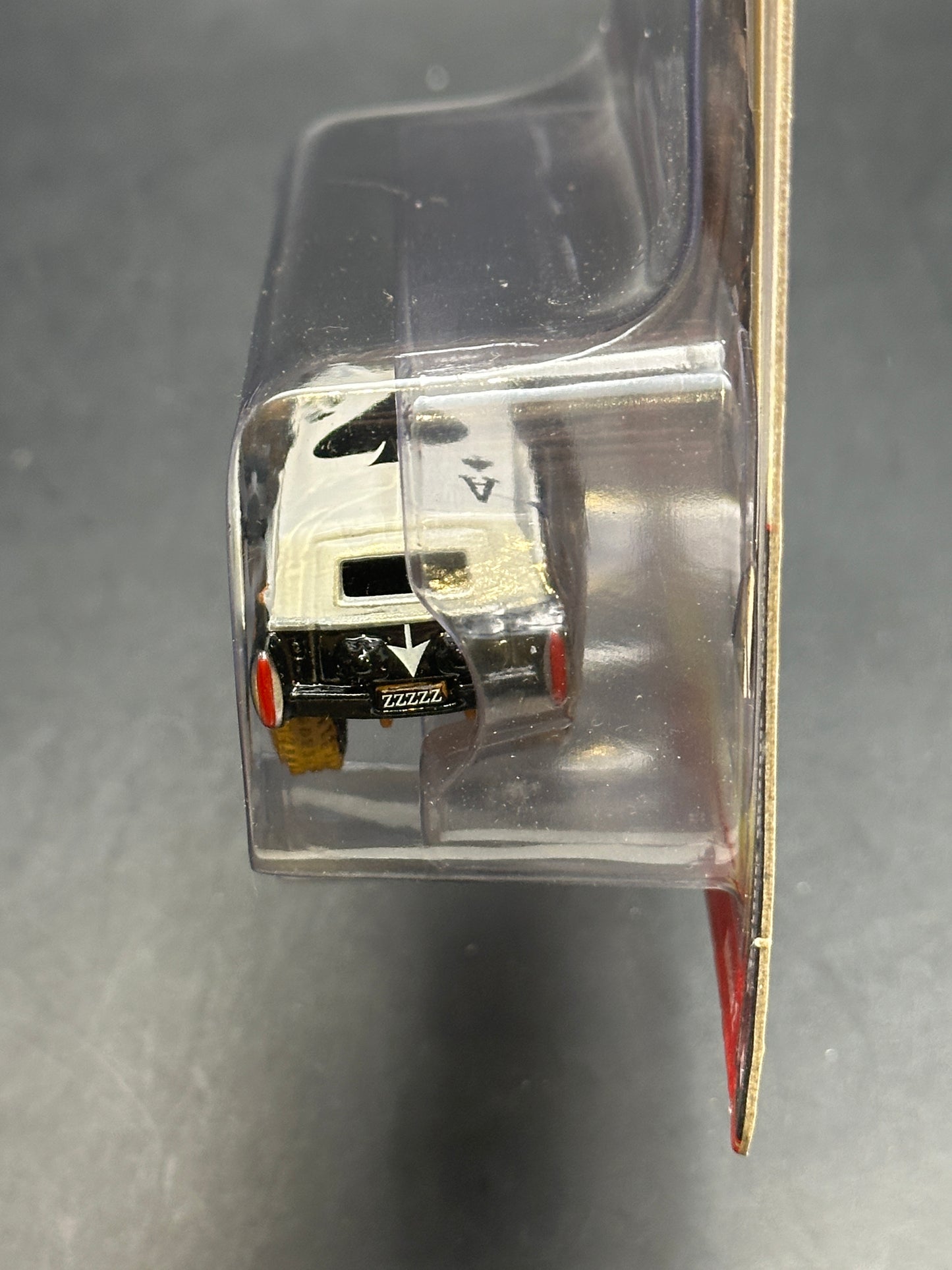 JOHNNY LIGHTNING - CUSTOM HAULIN HEARSE