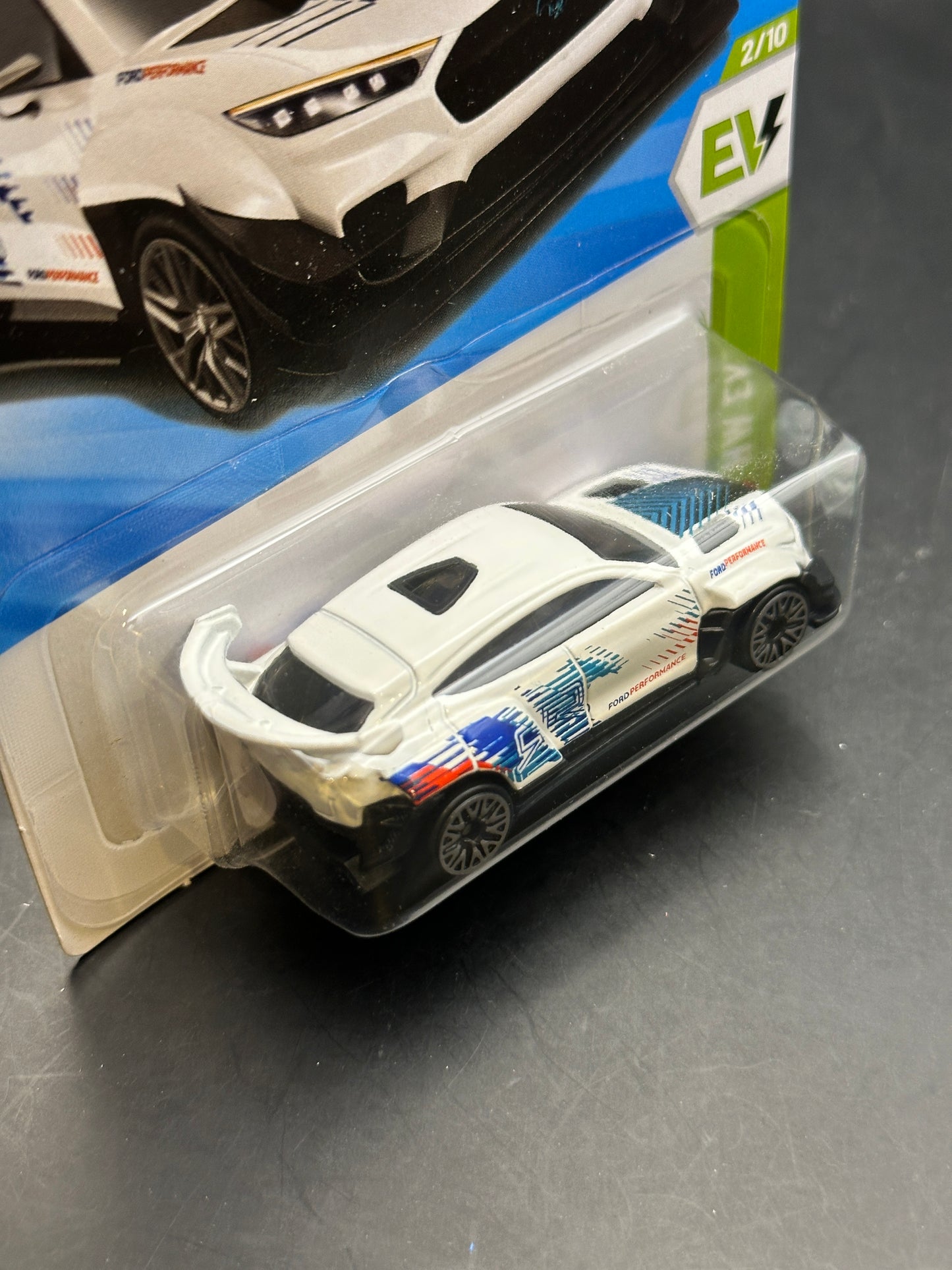 HOT WHEELS - FORD MUSTANG MACH E 1400 (2026) - HW EV 2/10
