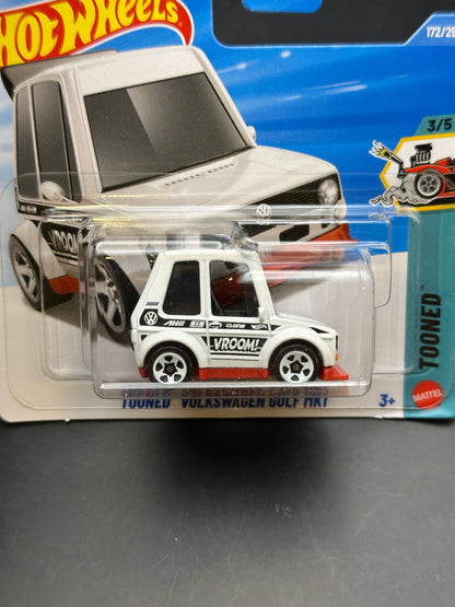 HOT WHEELS - TOONED VOLKSWAGEN GOLF MK1 (2026) - HW TOONED 3/5
