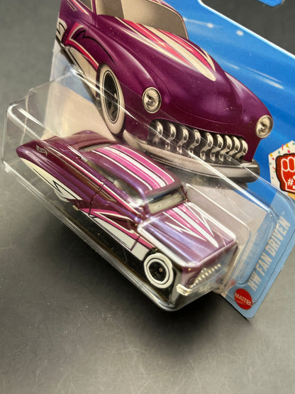 HOT WHEELS - PURPLE PASSION (2026) - HW FAN DRIVEN 3/5