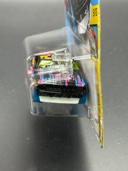 HOT WHEELS - TOONED 69 CAMARO Z28 (2018) - HW ART CARS 9/10