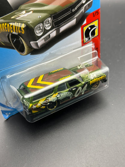 HOT WHEELS - 70 CHEVELLE SS WAGON (2018) - HW DAREDEVILS 1/5