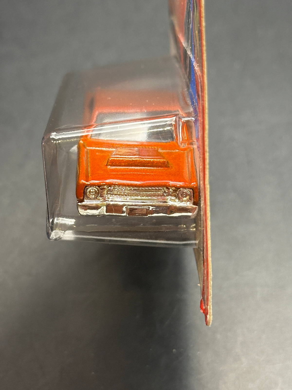 HOT WHEELS - 68 DODGE DART (2017) - HW FLAMES 8/10