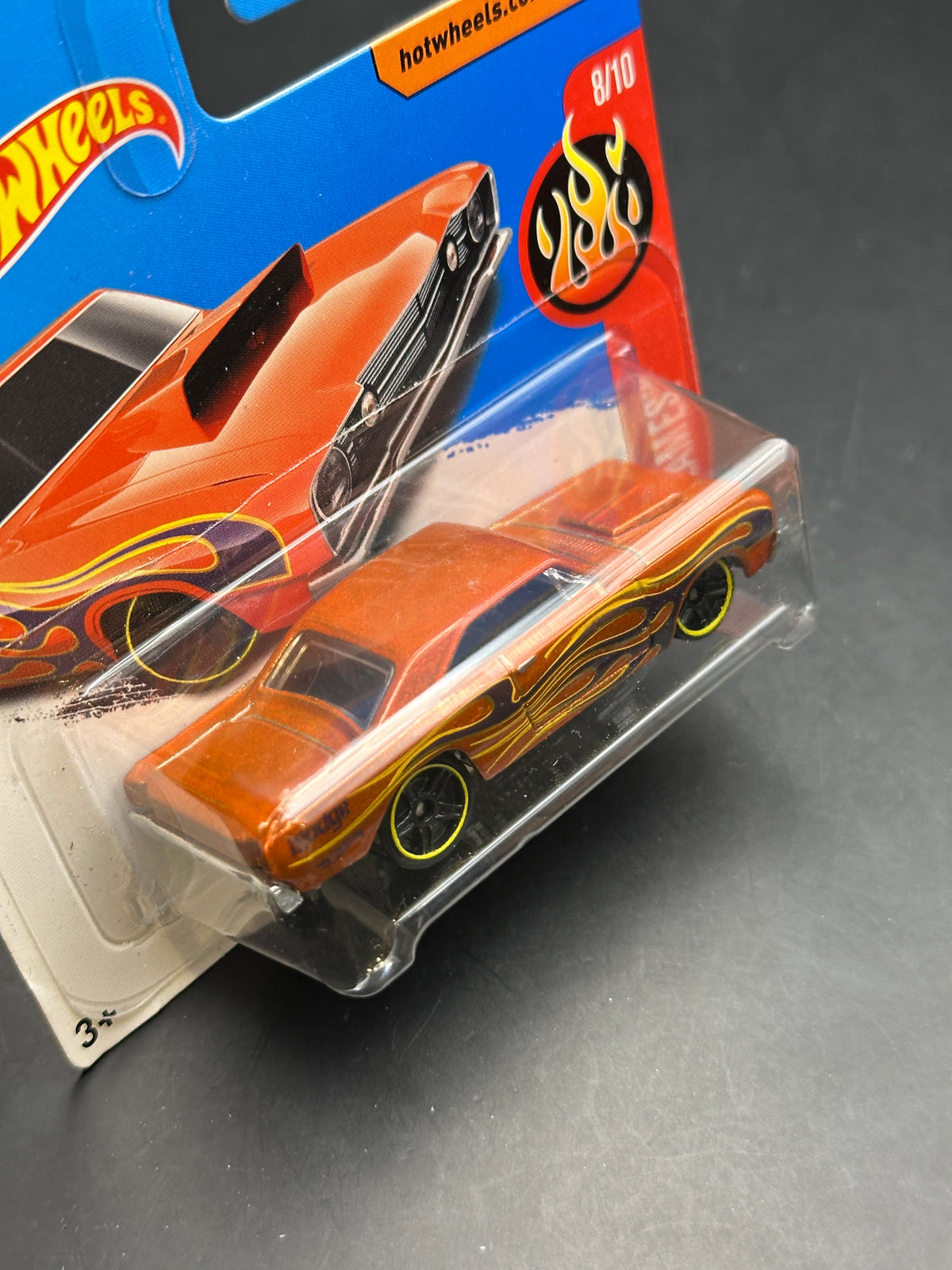 HOT WHEELS - 68 DODGE DART (2017) - HW FLAMES 8/10
