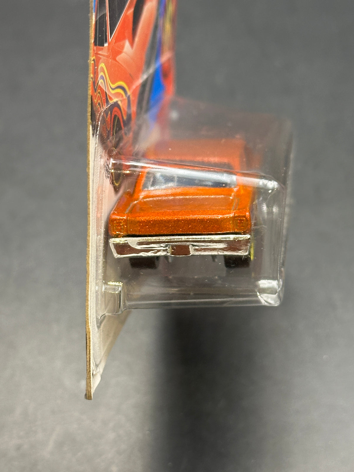 HOT WHEELS - 68 DODGE DART (2017) - HW FLAMES 8/10